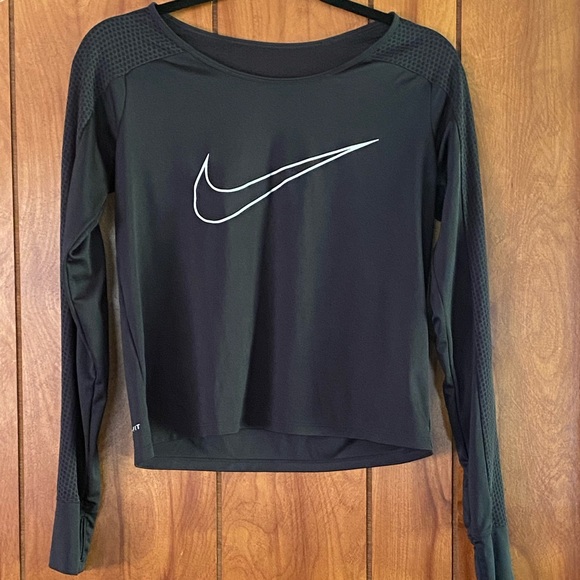 Nike Tops - Nike shirt
